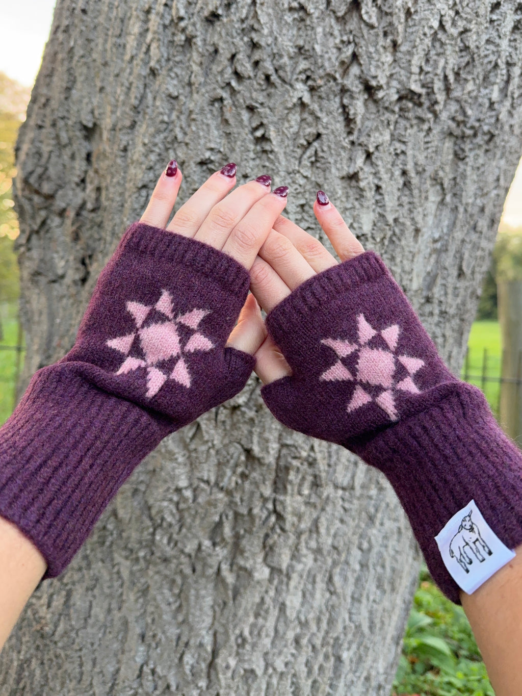 Iara fingerless gloves