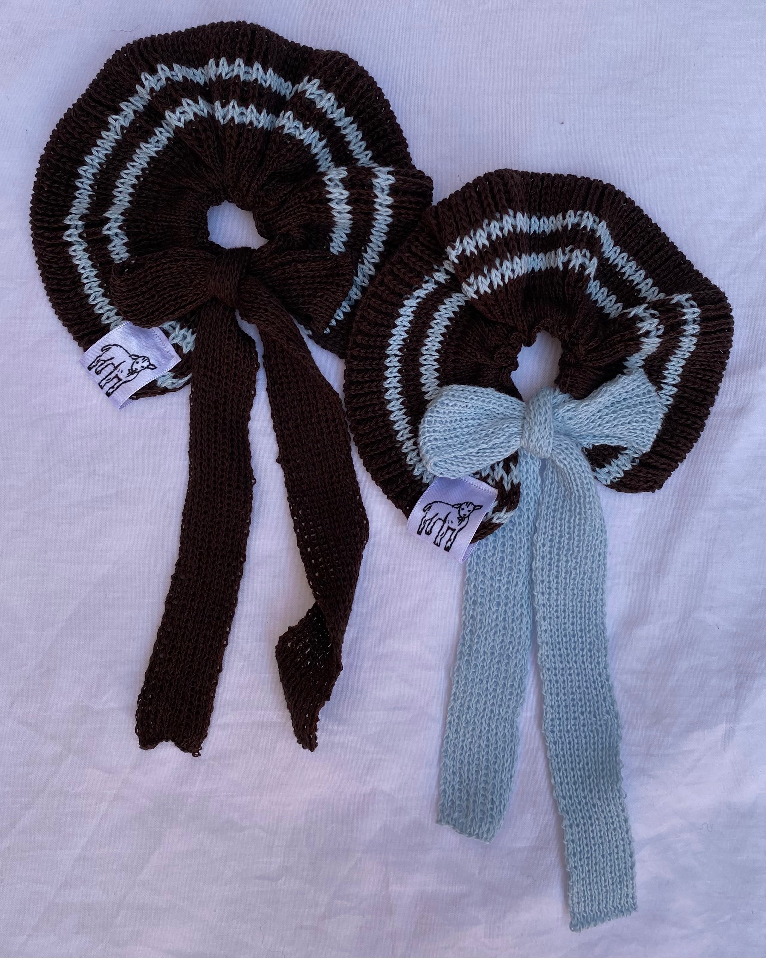 Stripped scrunchies