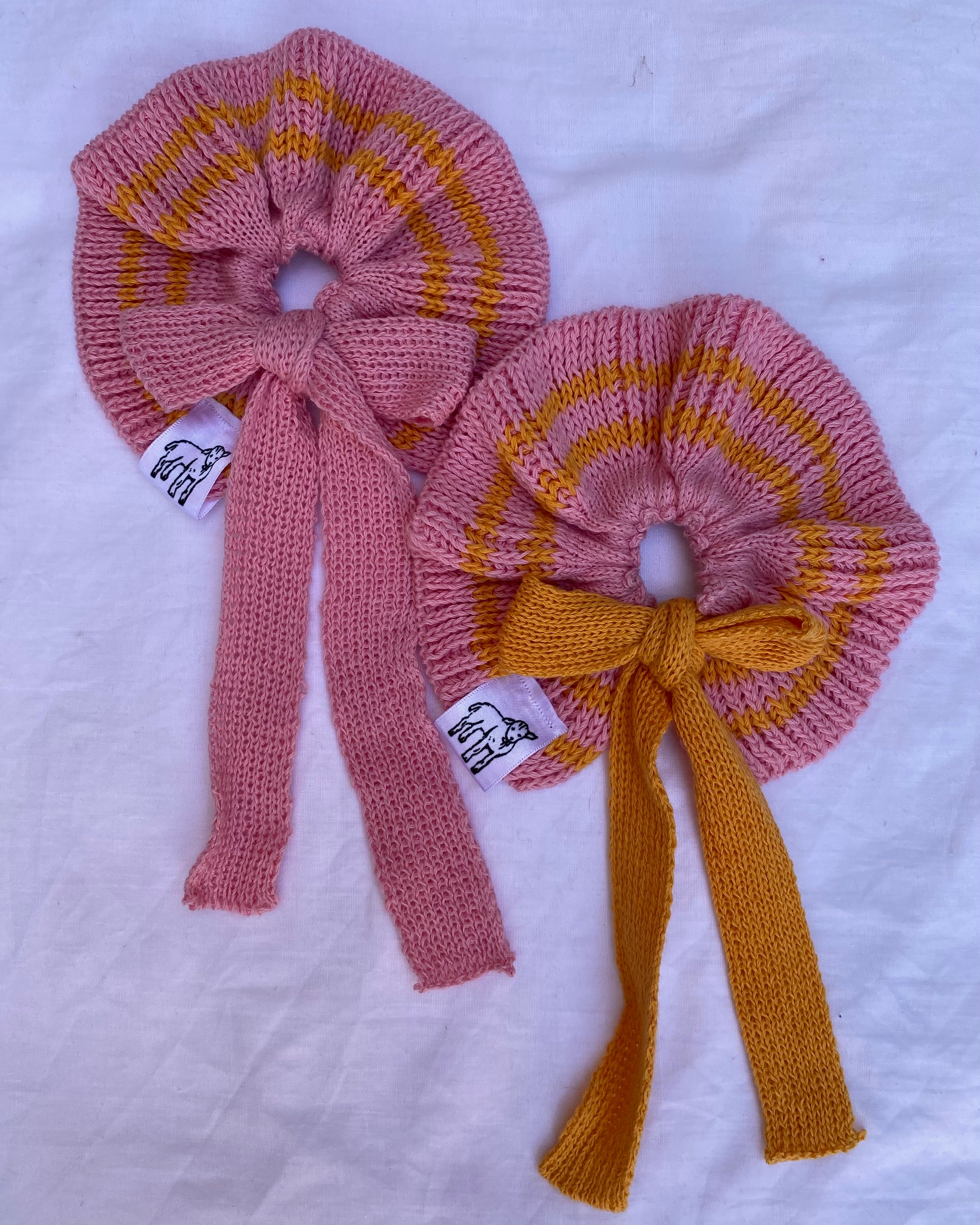 Stripped scrunchies